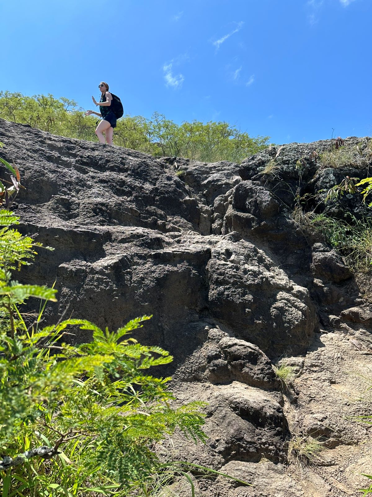 A Local S Guide To Hiking The Lanikai Pillbox Trail On Oahu